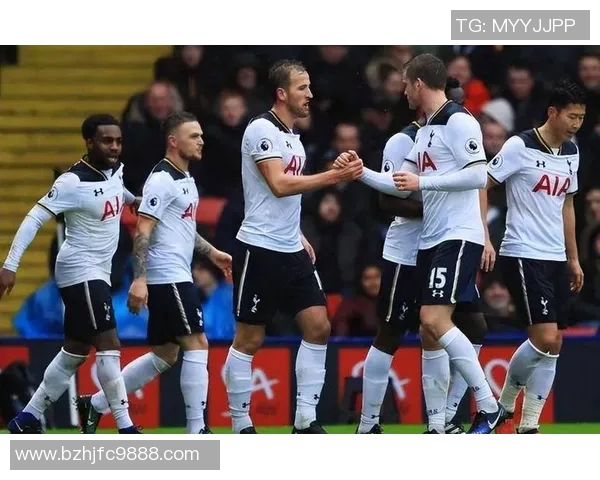 圣塔菲与巴兰的精彩对决分析及赛季表现全面解析