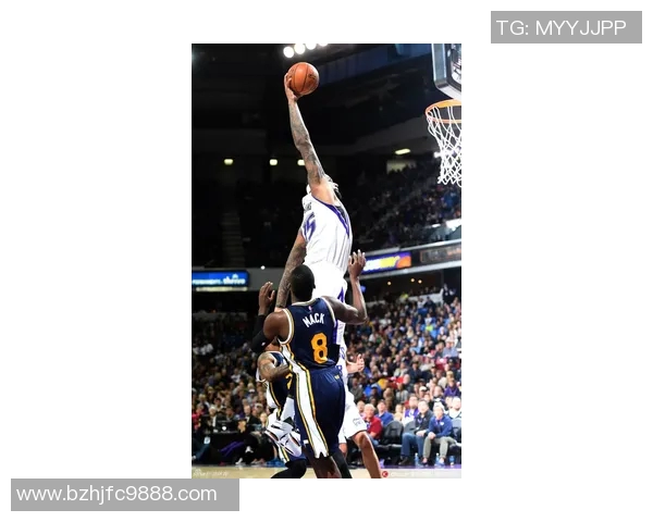 快船与爵士激战正酣NBA直播吧带你全程体验精彩瞬间 快船与爵士激战正酣NBA直播吧带你全程体验精彩瞬间