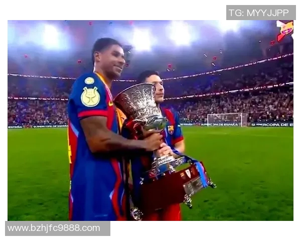 巴萨与曼联精彩对决央视录像回放全程回顾与分析