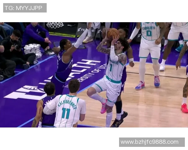 黄蜂队与猛龙的激烈对决谁能在NBA赛场上笑到最后 黄蜂队与猛龙的激烈对决谁能在NBA赛场上笑到最后