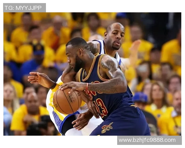 2015年NBA总决赛第四场骑士与勇士激战回顾与精彩瞬间分析 2015年NBA总决赛第四场骑士与勇士激战回顾与精彩瞬间分析