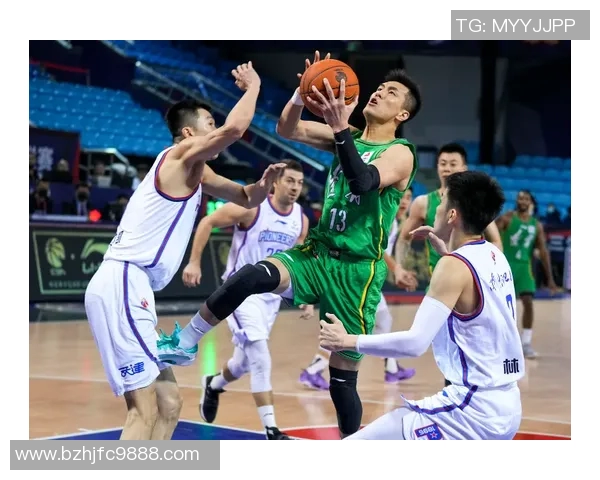 勇士与公牛激战CCTV5直播精彩瞬间回顾与分析 勇士与公牛激战CCTV5直播精彩瞬间回顾与分析